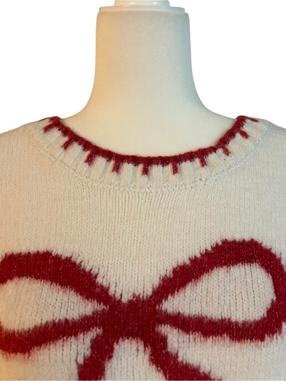 NWT Pink Rose Christmas Bow Contrast Color Locked Edge Long Sleeve Sweater SZ L - Picture 3 of 6
